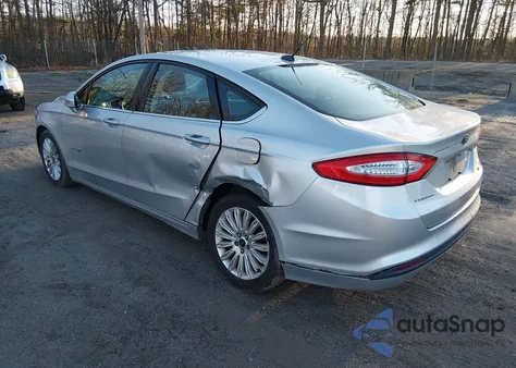 2014 Ford Fusion Hybrid Se z USA, uszkodzony, nr VIN 3FA6P0LU4ER242422